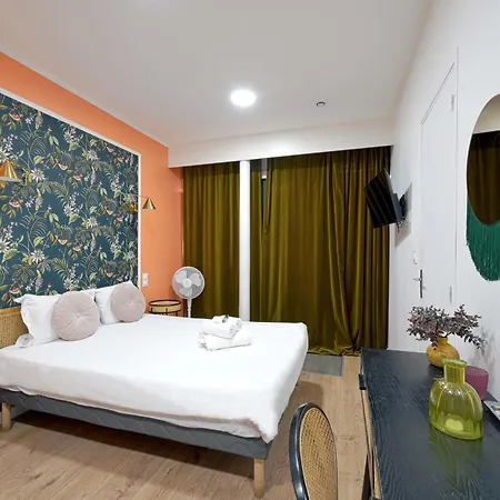 Apartment Modern Secure Studio- Perfect For 2- Catacombs *